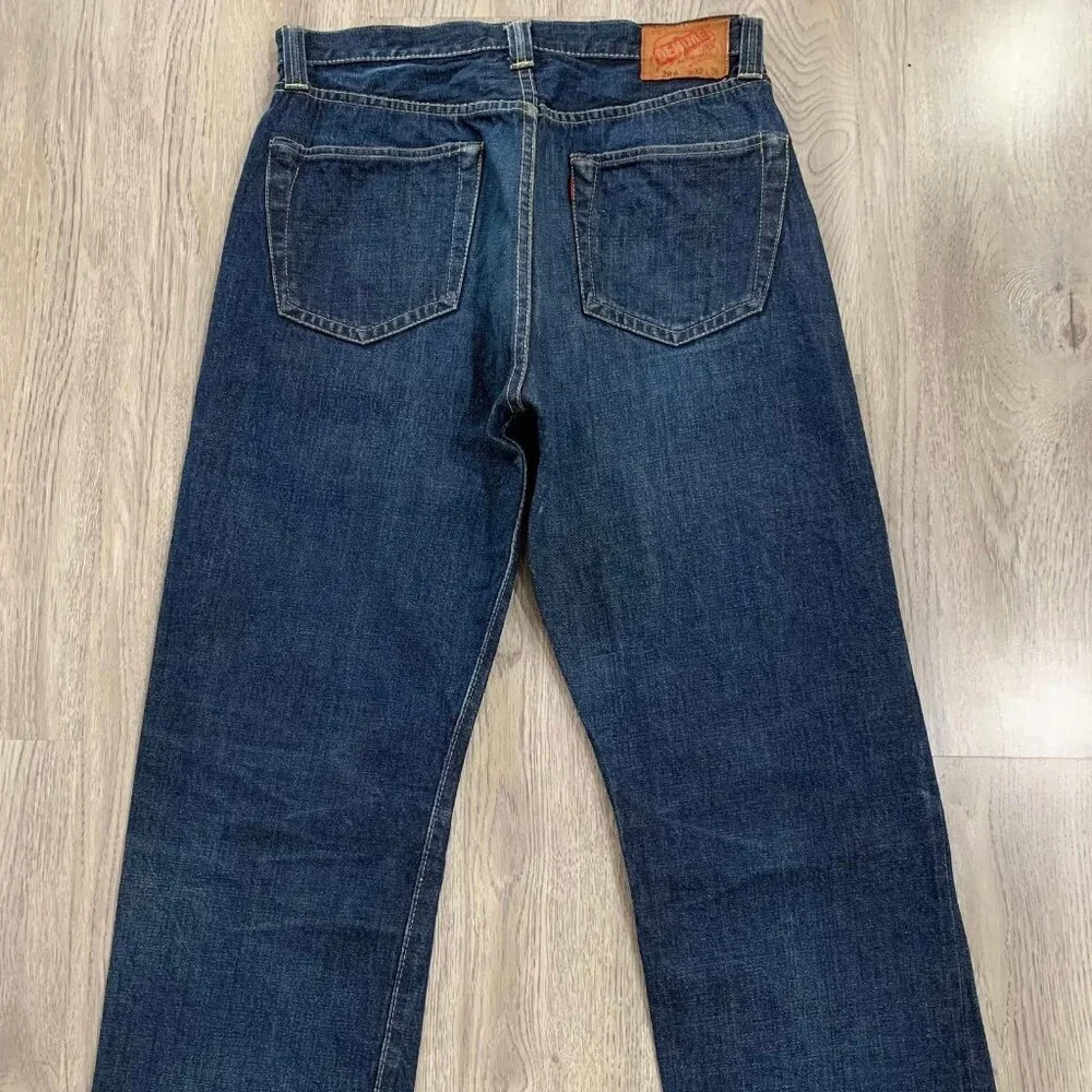 Mid-Wash Straight Leg Jeans - Picture 3 of 5